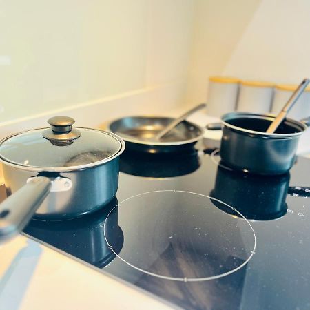 Stylish Studio Apartment Near To Old Trafford Stadium Manchester Buitenkant foto