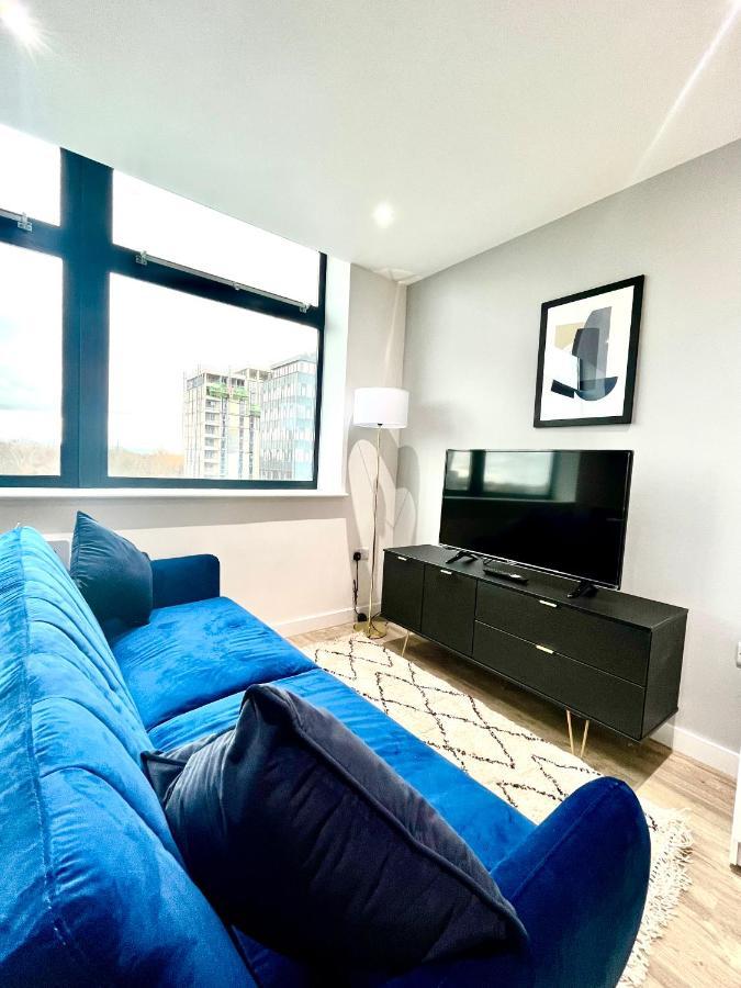 Stylish Studio Apartment Near To Old Trafford Stadium Manchester Buitenkant foto