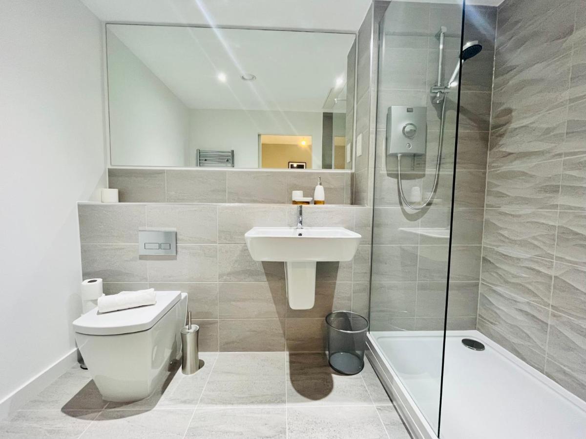 Stylish Studio Apartment Near To Old Trafford Stadium Manchester Buitenkant foto